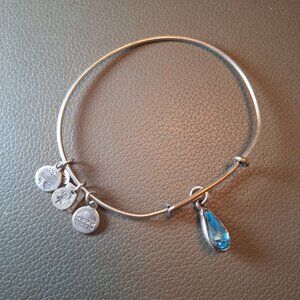Alex And Ani Bangle Bracelet Blue Teardrop Tiny‎ Charms